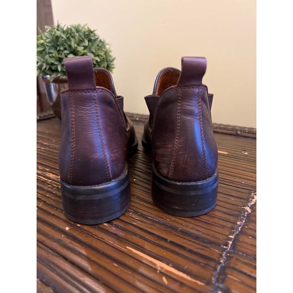 Cole Haan Brown Leather Low Heel Chelsea Ankle Riding Boots Women's Size 7 Cabin - Picture 3 of 7